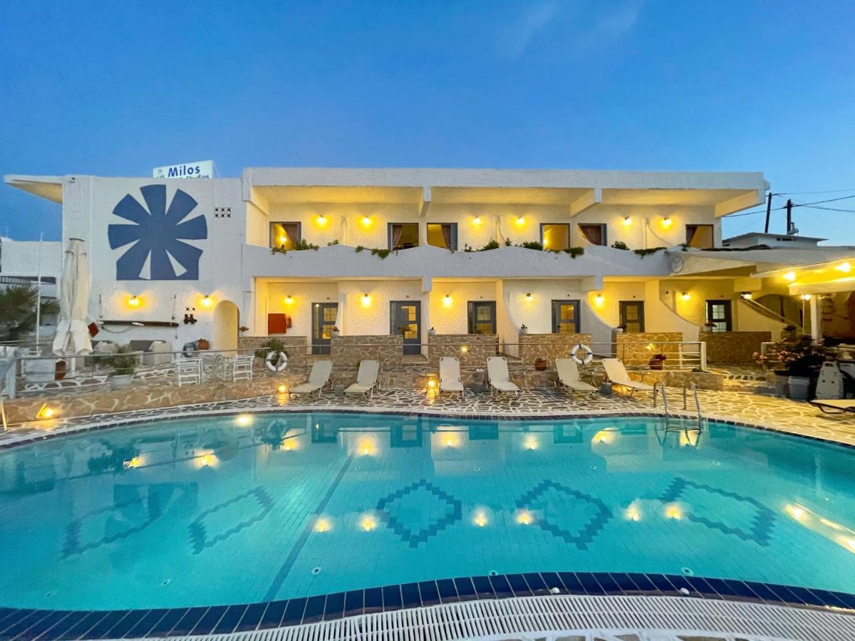 The Milos Megalochori  Exterior photo